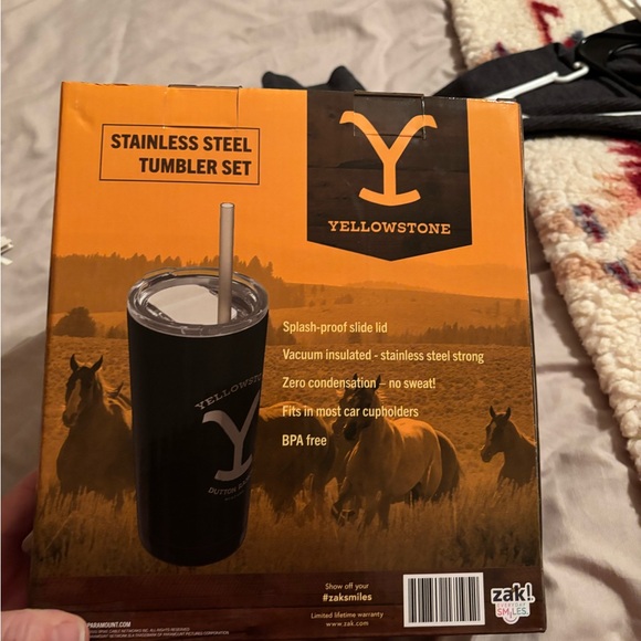 Brand new Yellowstone brand stainless steel tumblers - Picture 3 of 3